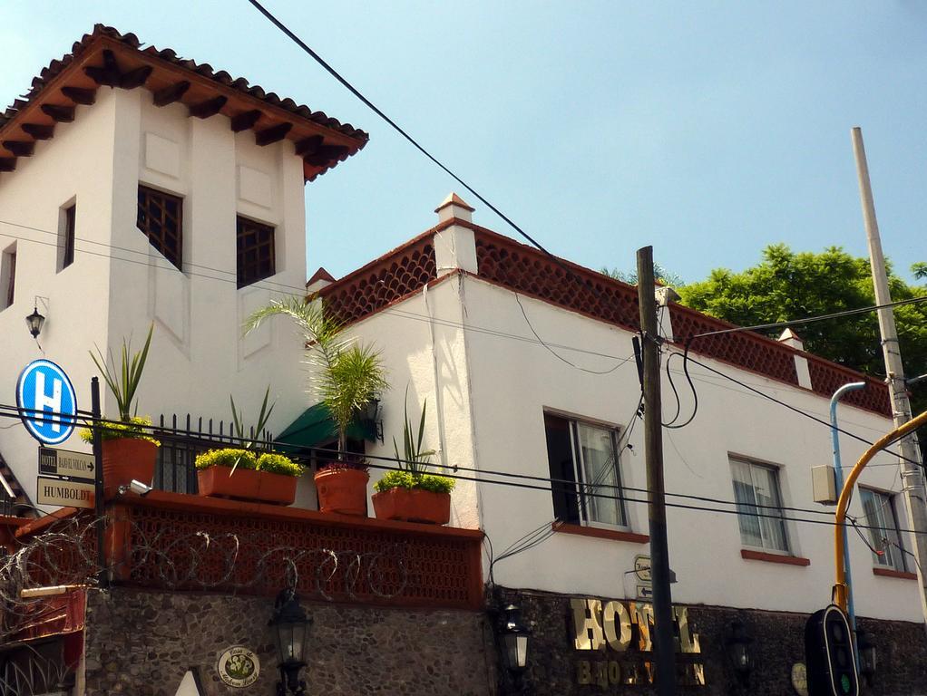 Hotel Bajo El Volcan Куэрнавака Экстерьер фото
